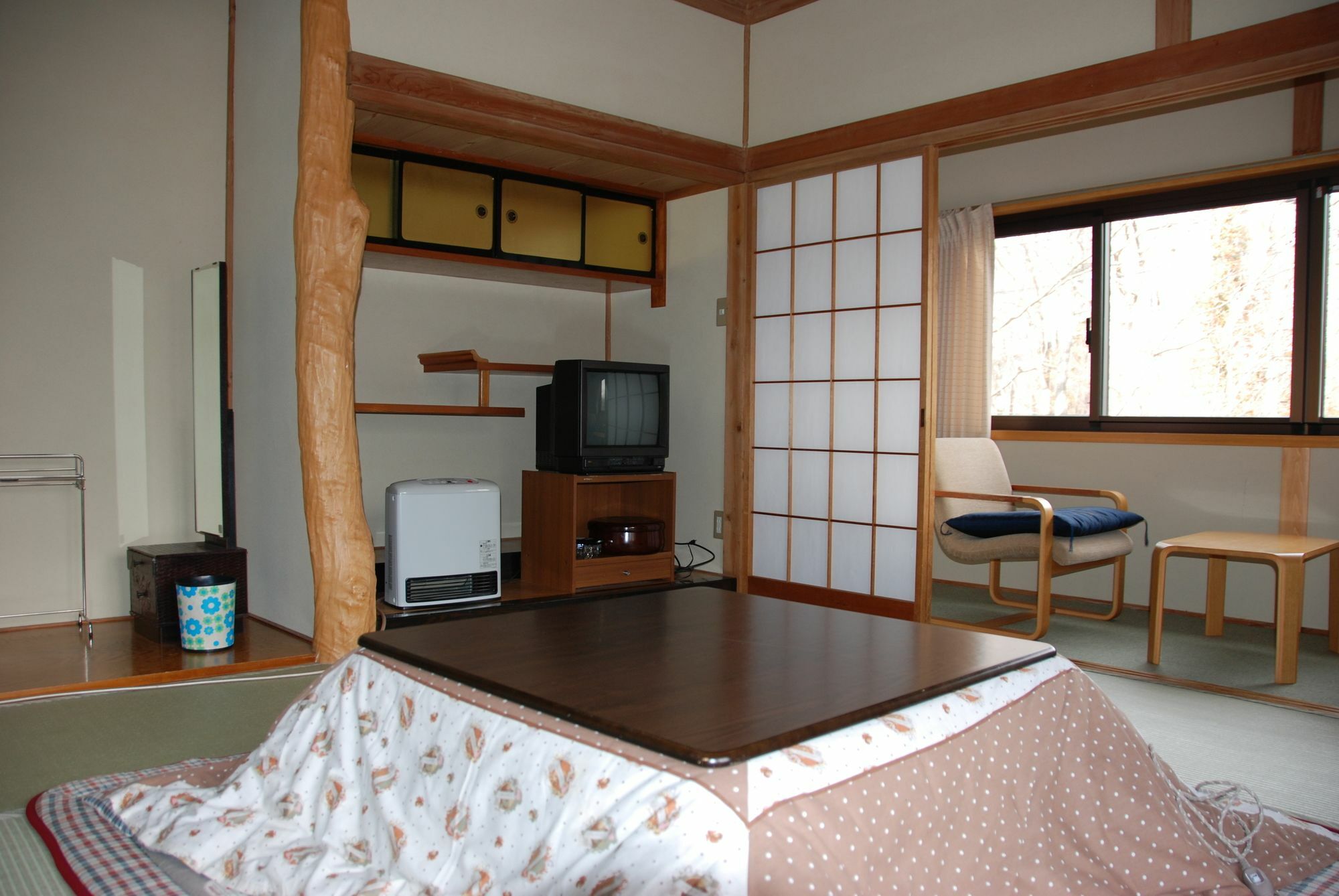 Yamanouchi Guest House Yamanakako Exteriér fotografie